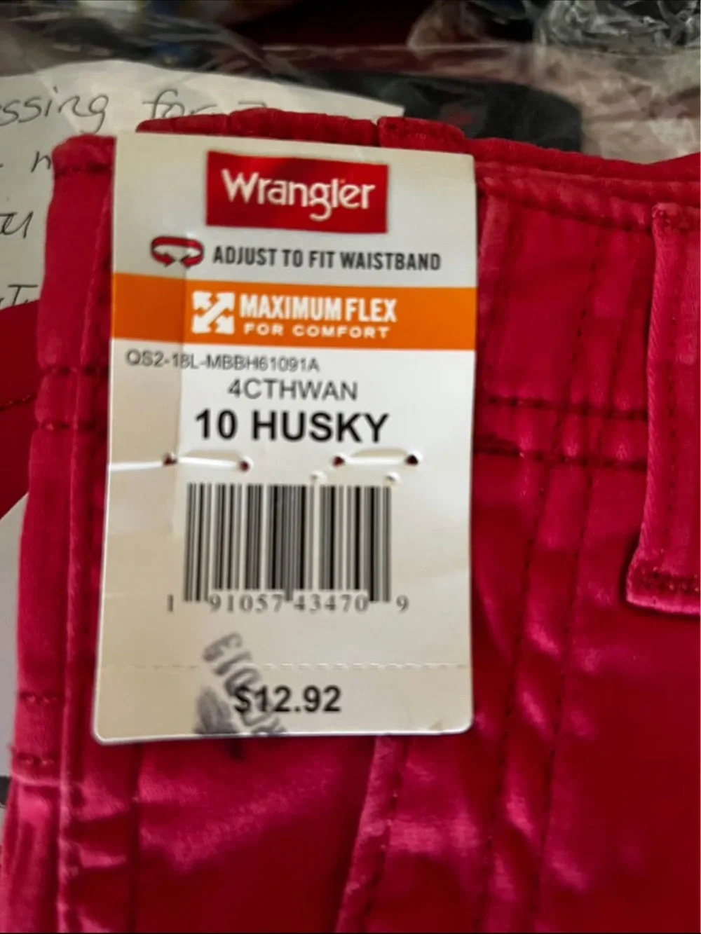 NWT Wrangler Boy’s Straight Fit Shorts Size: 10 Husky With adjustable straps tag